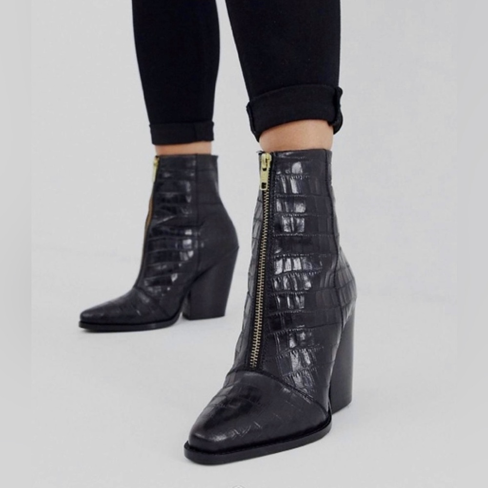 ASOS Black Leather Croc Boots Womens 9  Pointed Toe Zipper Western Country Rodeo